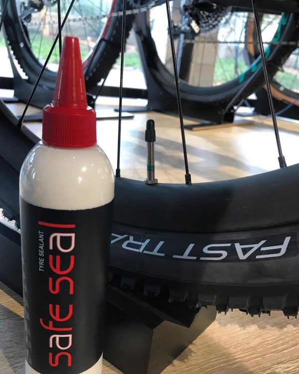 Safe Seal Tubeless Tyre Sealant 250ml/1L Dirt Nerds